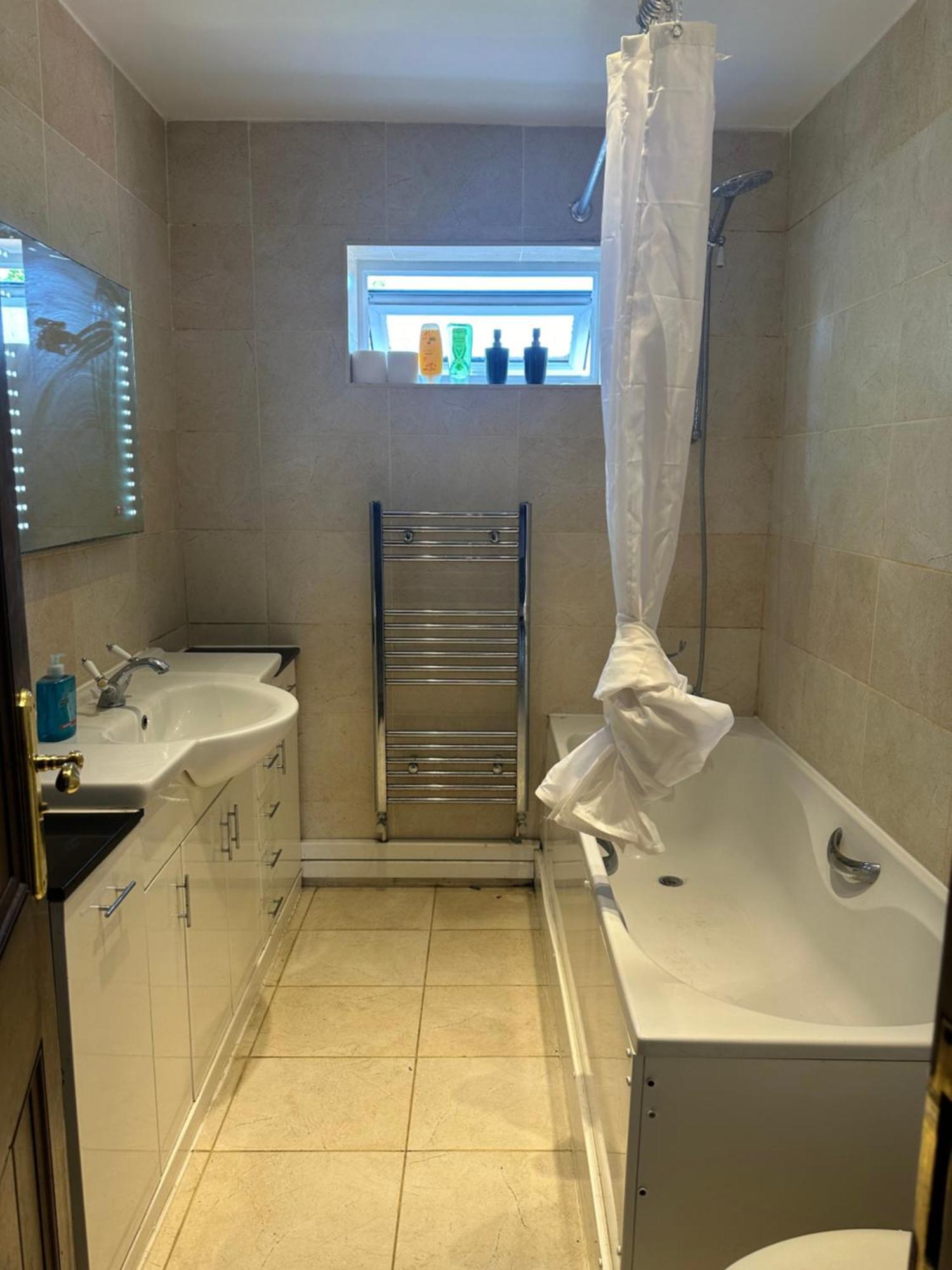 Leavesden Residence - Central - Cosy - Harry Potter Watford  Extérieur photo