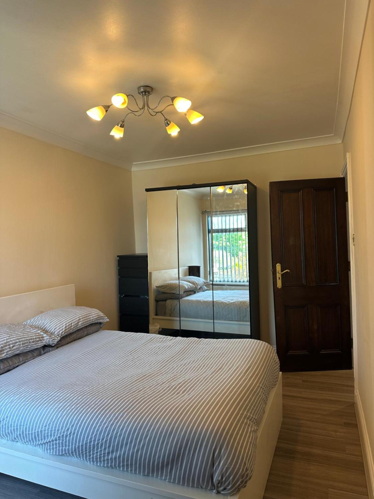 Leavesden Residence - Central - Cosy - Harry Potter Watford  Extérieur photo